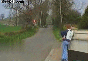 post-4560-1356365747[1].gif