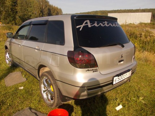 89003104.jpg