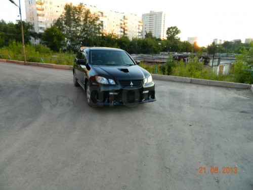 88657632.jpg